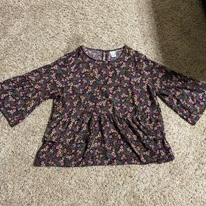 Pretty Flowy/Ruffle Blouse